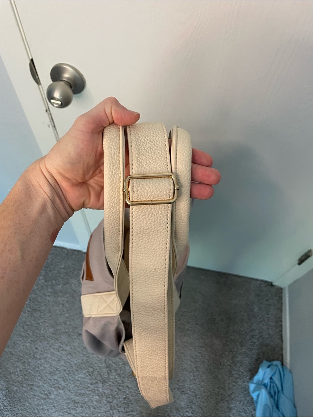 Kindred Bravely Gray Hospital & Diaper Tote Bag - Picture 11 of 11